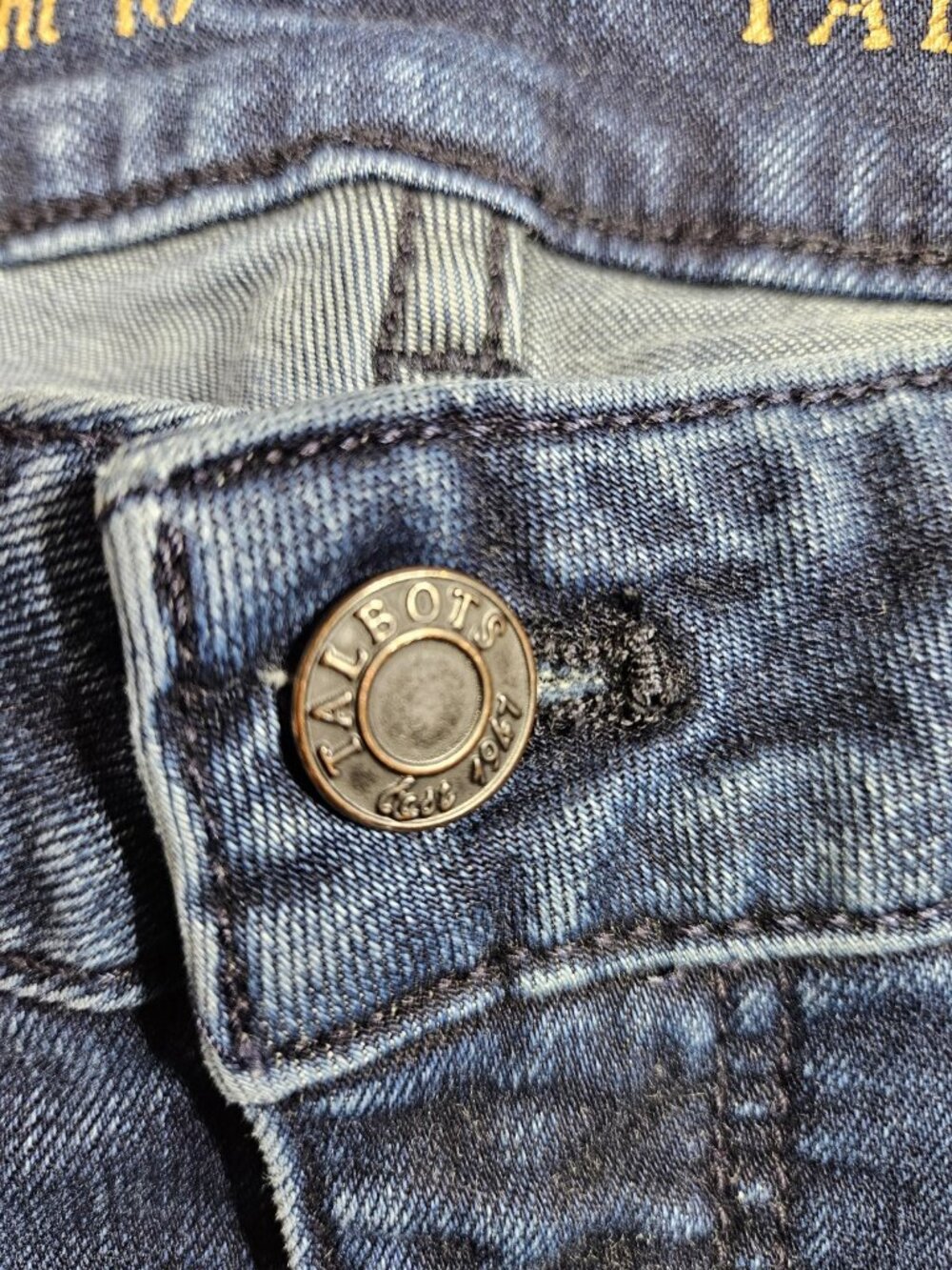 Talbots Heritage Straight Jeans Womens 10 Blue Med Wash Mid Rise Stretch Denim - Picture 6 of 13